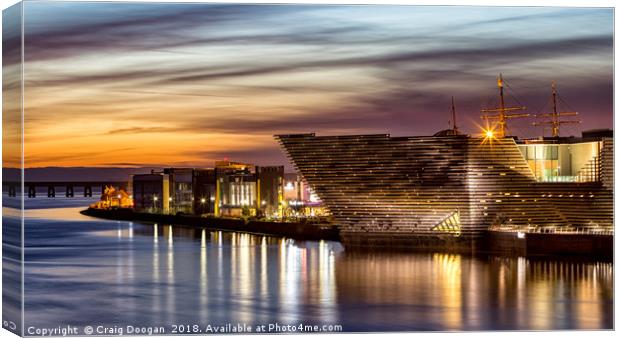 V&A Museum in Dundee Canvas Print by Craig Doogan