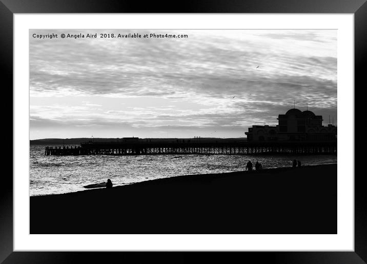 Southsea Beach. Framed Mounted Print by Angela Aird