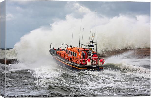 Lifeboat Grace Darling battling the Waves. Canvas Print by Stephen Perry