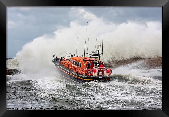 Lifeboat Grace Darling battling the Waves. Framed Print by Stephen Perry