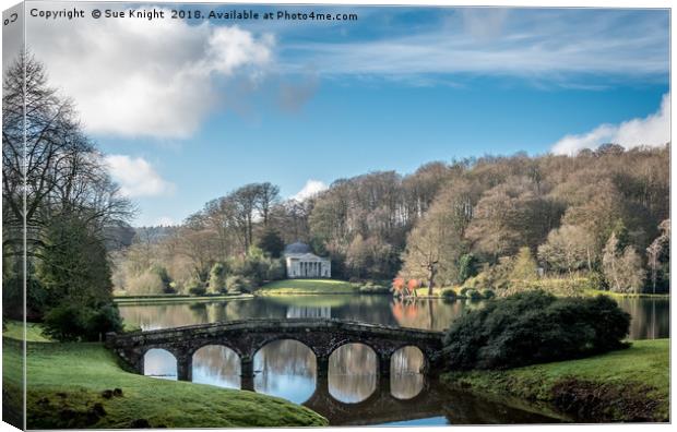 The lake at Stourhead Canvas Print by Sue Knight