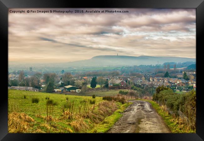 Holcombe hill peel monument Framed Print by Derrick Fox Lomax