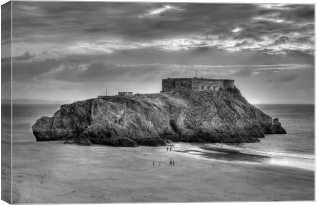 St Catherine's Island, Tenby, Pembrokeshire, South Canvas Print by David Tanner