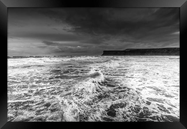 Saltburn by the Sea Seascape Framed Print by Phil Page