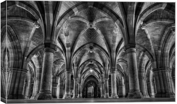 Glasgow University Cloisters Canvas Print by George Robertson