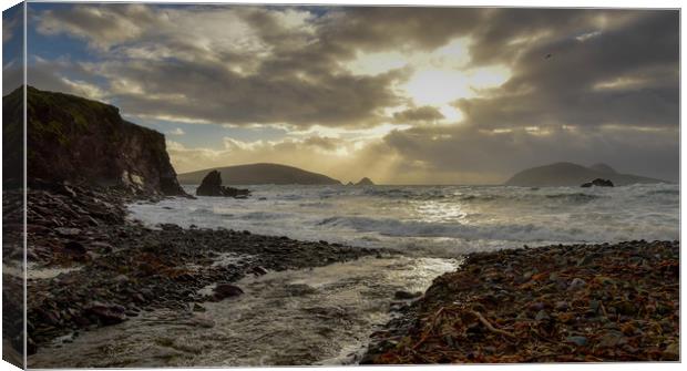 Wild day Dunquin Canvas Print by barbara walsh