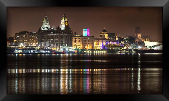 LIVERPOOL WATERFRONT AT NIGHT Framed Print by Kevin Elias