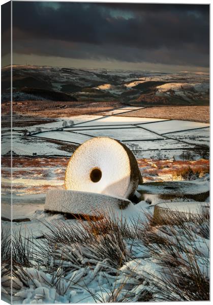 Stanage Millstones #2 Canvas Print by Paul Andrews