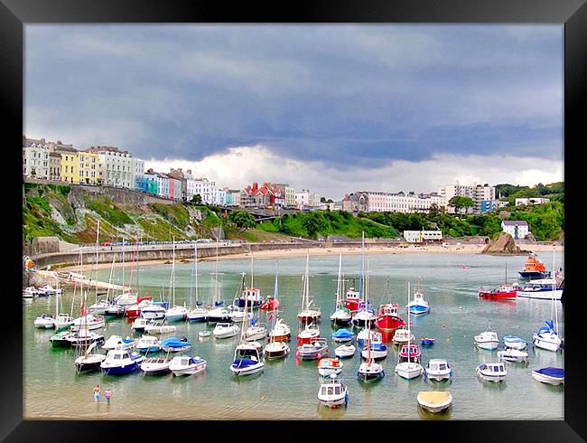 Tenby Harbour,North Beach. Framed Print by paulette hurley