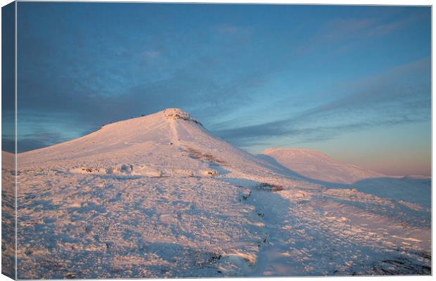 Pen y Fan and Corn Du Sunset Canvas Print by Jackie Davies