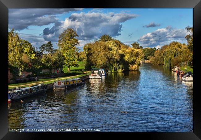 The River Thames at Wallingford Framed Print by Ian Lewis