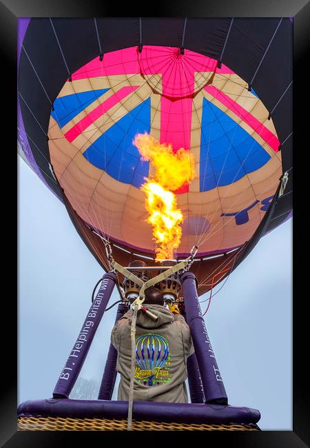 Hot air balloon Framed Print by Tony Bates