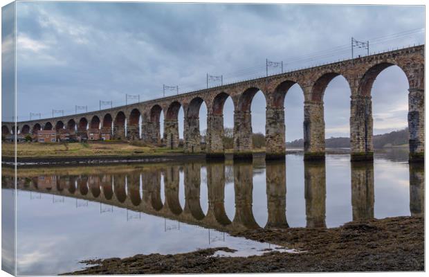 Berwick-upon-Tweed Railway Viaduct Canvas Print by Dave Collins