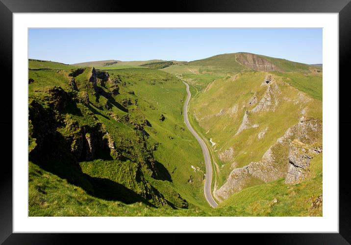Winnats Pass Derbyshire. Framed Mounted Print by Darren Burroughs