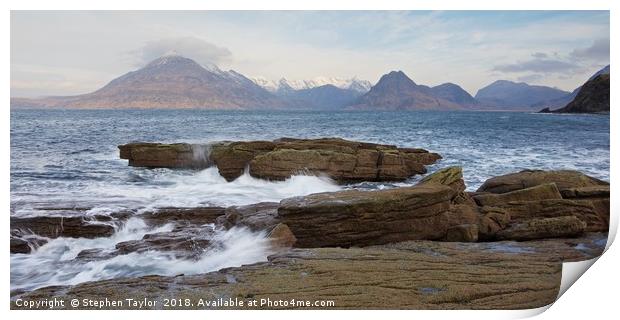 Morning tides at Elgol Print by Stephen Taylor