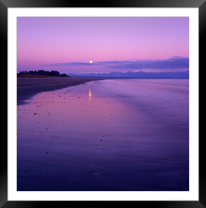 Tahunanui Sunrise, Nelson, New Zealand. Framed Mounted Print by Maggie McCall