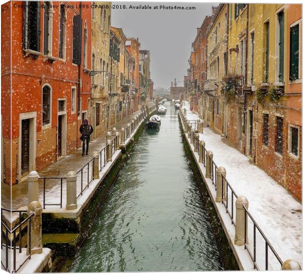 VENETIAN CANAL IN THE SNOW Canvas Print by Tony Sharp LRPS CPAGB