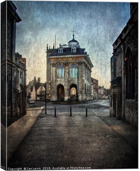 The Town Hall At Abingdon Canvas Print by Ian Lewis