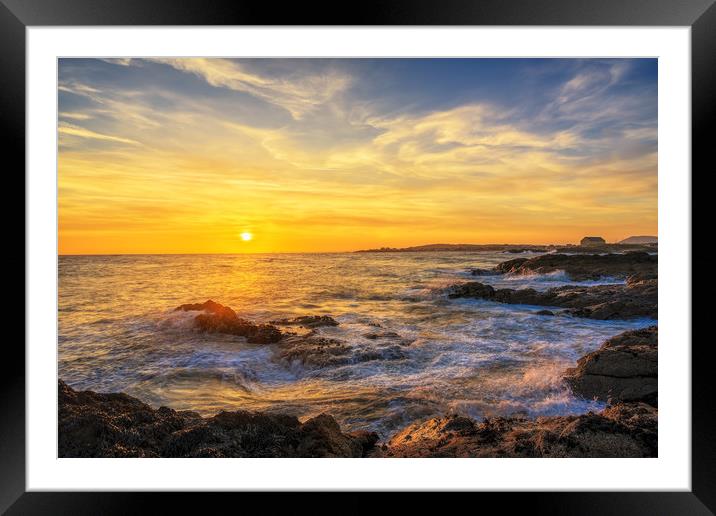 Elie beach at sunset Framed Mounted Print by Miles Gray