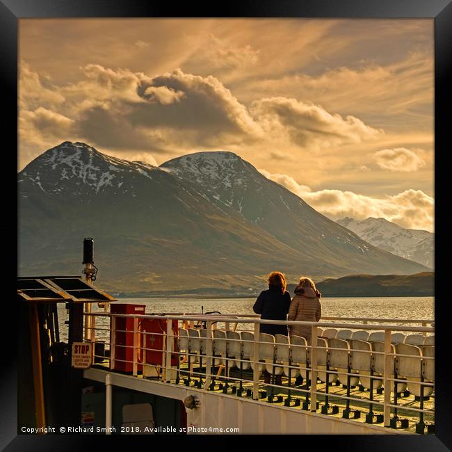 Two lassy's enjoy the view. #2 Framed Print by Richard Smith