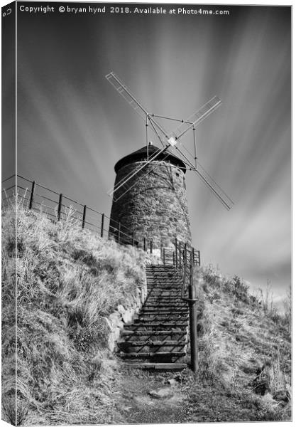 St Monans Windmill Canvas Print by bryan hynd