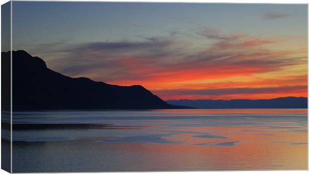 Sunset, view from Montreaux, Switzerland Canvas Print by Linda More