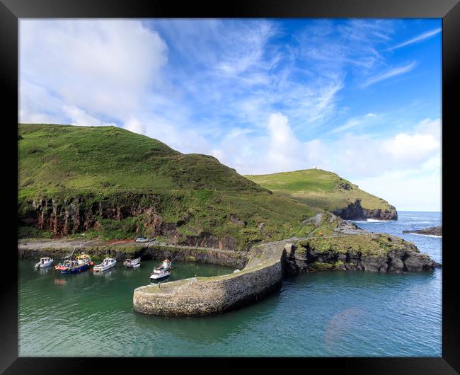 Boscastle North Cornwall  Framed Print by chris smith