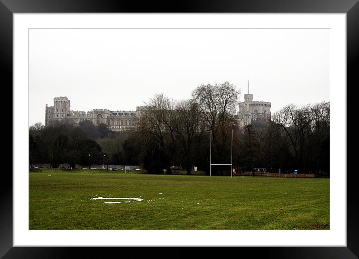 Windsor castle on a misty day Framed Mounted Print by Doug McRae