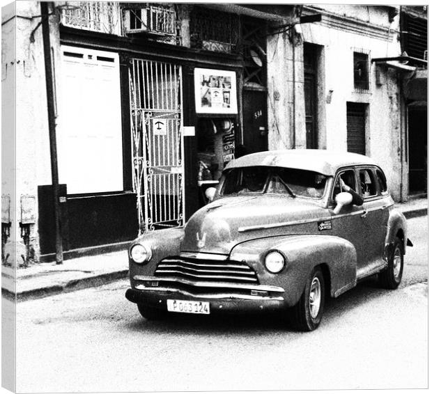 Cuba Car 2 Canvas Print by Graeme B