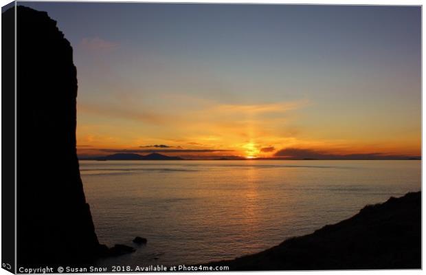 Silhouette and Sunset at Neist Point, Isle of Skye Canvas Print by Susan Snow