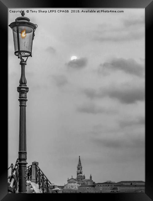 GAS LIGHT IN VENICE Framed Print by Tony Sharp LRPS CPAGB