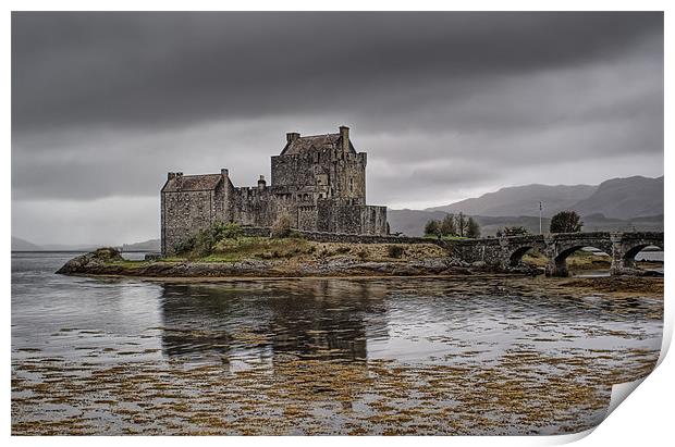 Eilean Donan Castle Print by Sam Smith