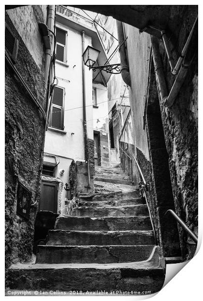 Streets of Riomaggiore Print by Ian Collins