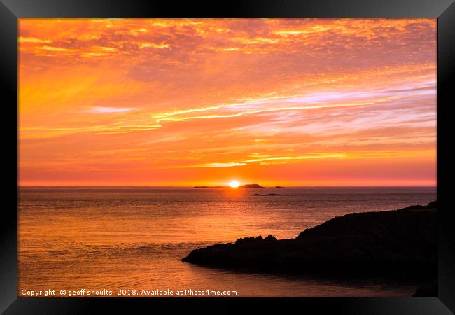 Pembrokeshire sunset Framed Print by geoff shoults