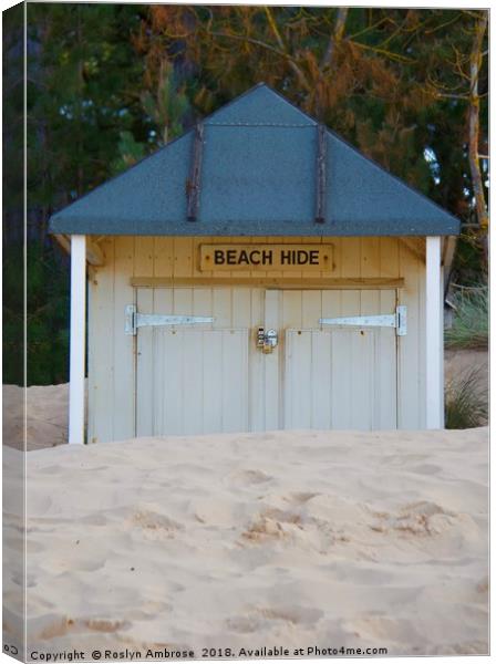 Beach Hut "Beach Hide" Wells-Next-The-Sea Canvas Print by Ros Ambrose