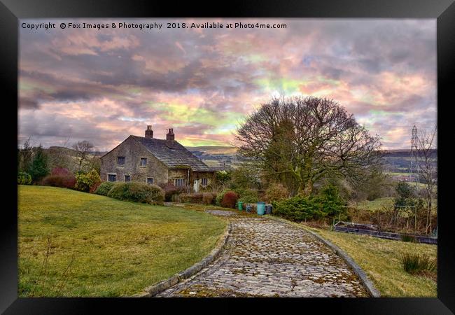 A countryside house in lancashire Framed Print by Derrick Fox Lomax