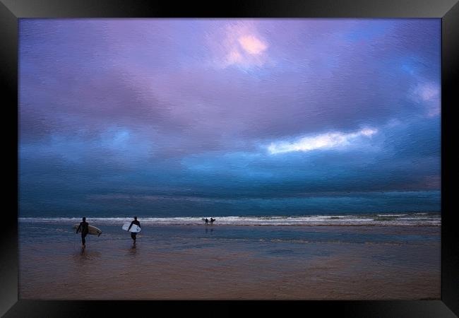 Surfers on Inch beach Strand Framed Print by Andrew Michael
