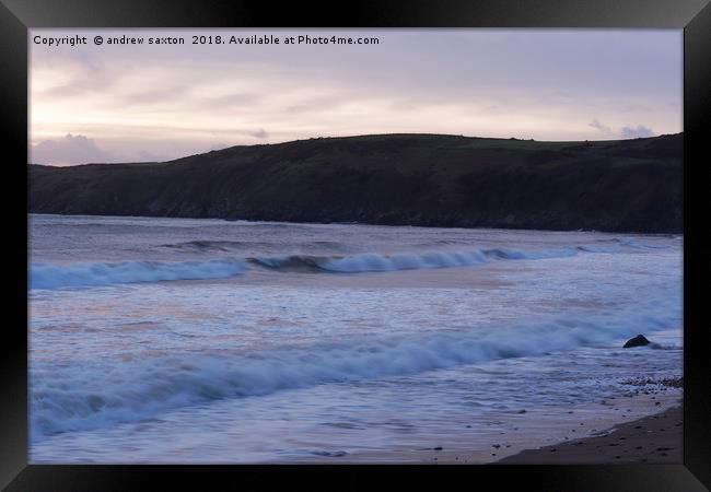 IT'S GETTING DARK Framed Print by andrew saxton