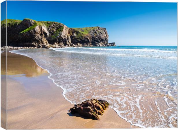 Bullslaughter Bay, Pembrokeshire, Wales Canvas Print by Colin Allen
