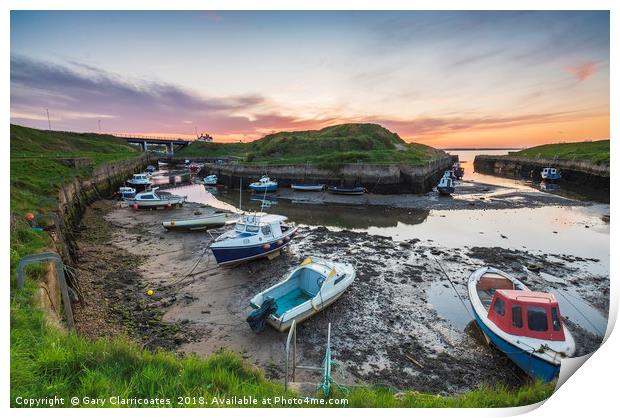 Sunset at Seaton Sluice Print by Gary Clarricoates