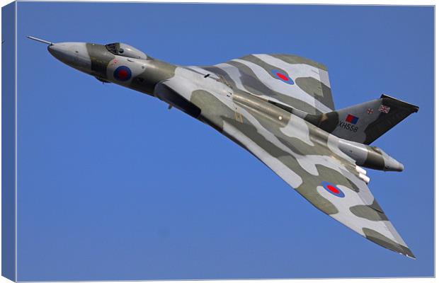 Avro Vulcan Bomber XH558 at RIAT Air Show Canvas Print by Oxon Images