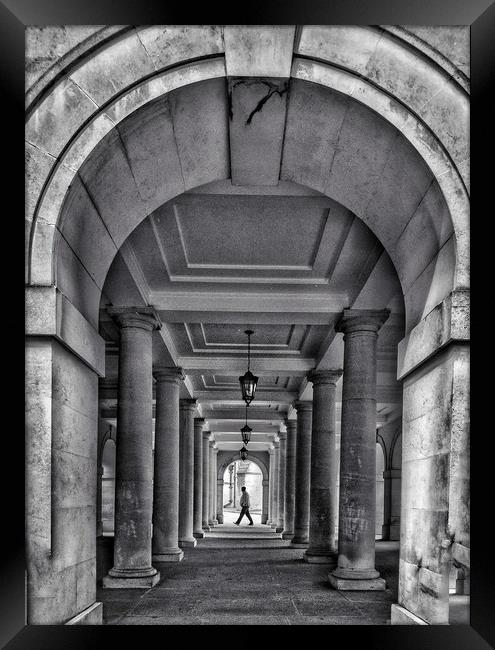 London Arches Framed Print by Scott Anderson