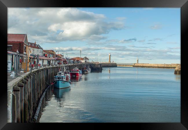 whitby harbour Framed Print by Rob Farrell