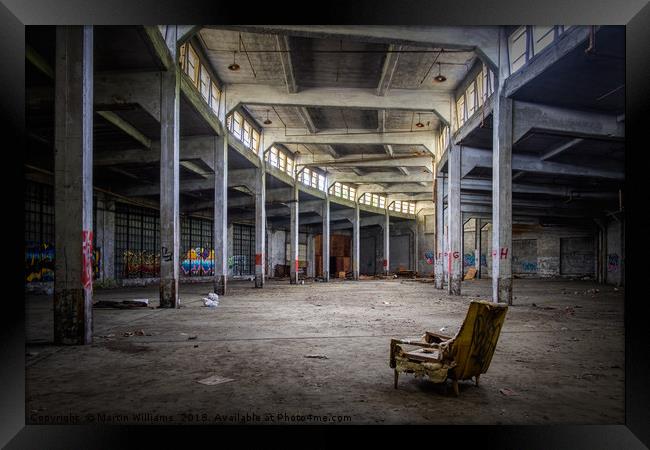 Best Seat in the House - Finley Roundhouse, Birmin Framed Print by Martin Williams