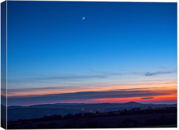 Preseli Hills Sunset, Pembrokeshire, Wales, UK Canvas Print by Mark Llewellyn