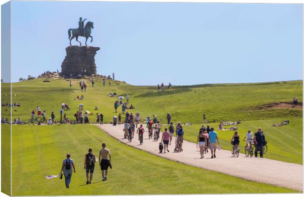 The Copper Horse, Windsor Great Park Canvas Print by Steve Mantell