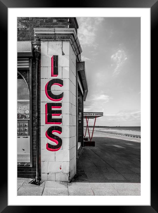 Colour tone Rendezvous ICES Framed Mounted Print by Naylor's Photography