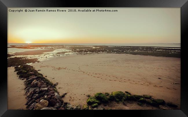 Sunset at the beach of Sanlúcar de Barrameda at lo Framed Print by Juan Ramón Ramos Rivero