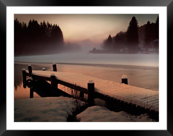 A Misty Glow. Framed Mounted Print by Aj’s Images