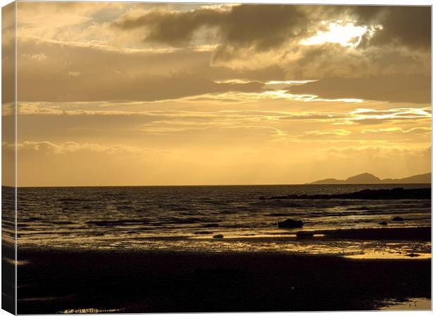 Ardrossan North Shore At Sunset Canvas Print by Paul Gibson